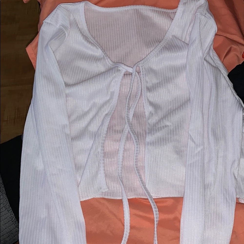Tie Top